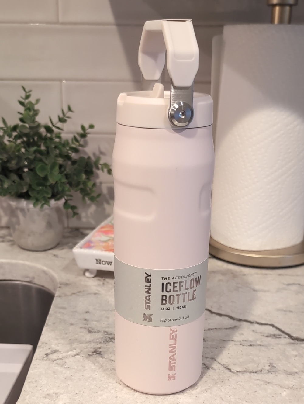Brand New Stanley iceflow bottle